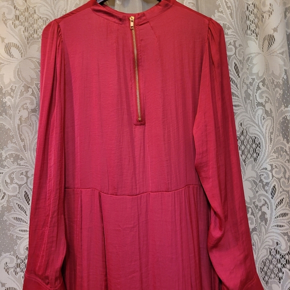 Free People L Vintage Pink Satin Embroidered Long Sleeve Tunic Top w/ Front Slit - Picture 6 of 8